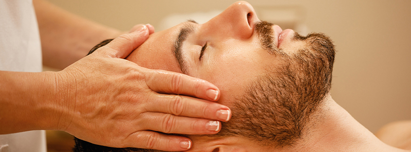 Ayurvedic-head-massage
